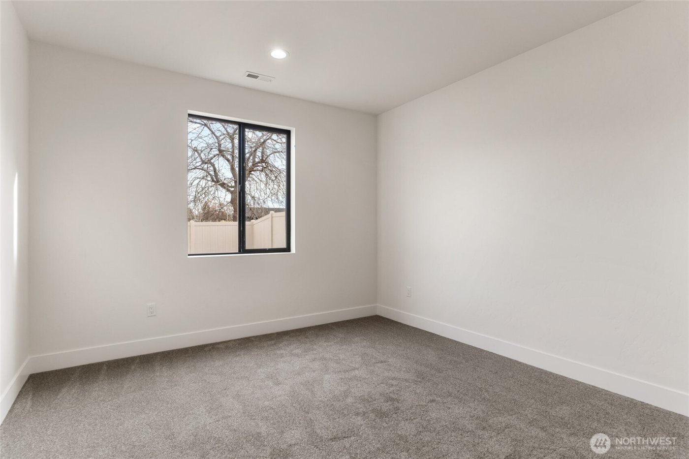 567 S Perry Avenue #Lot 5, East Wenatchee, WA 98802