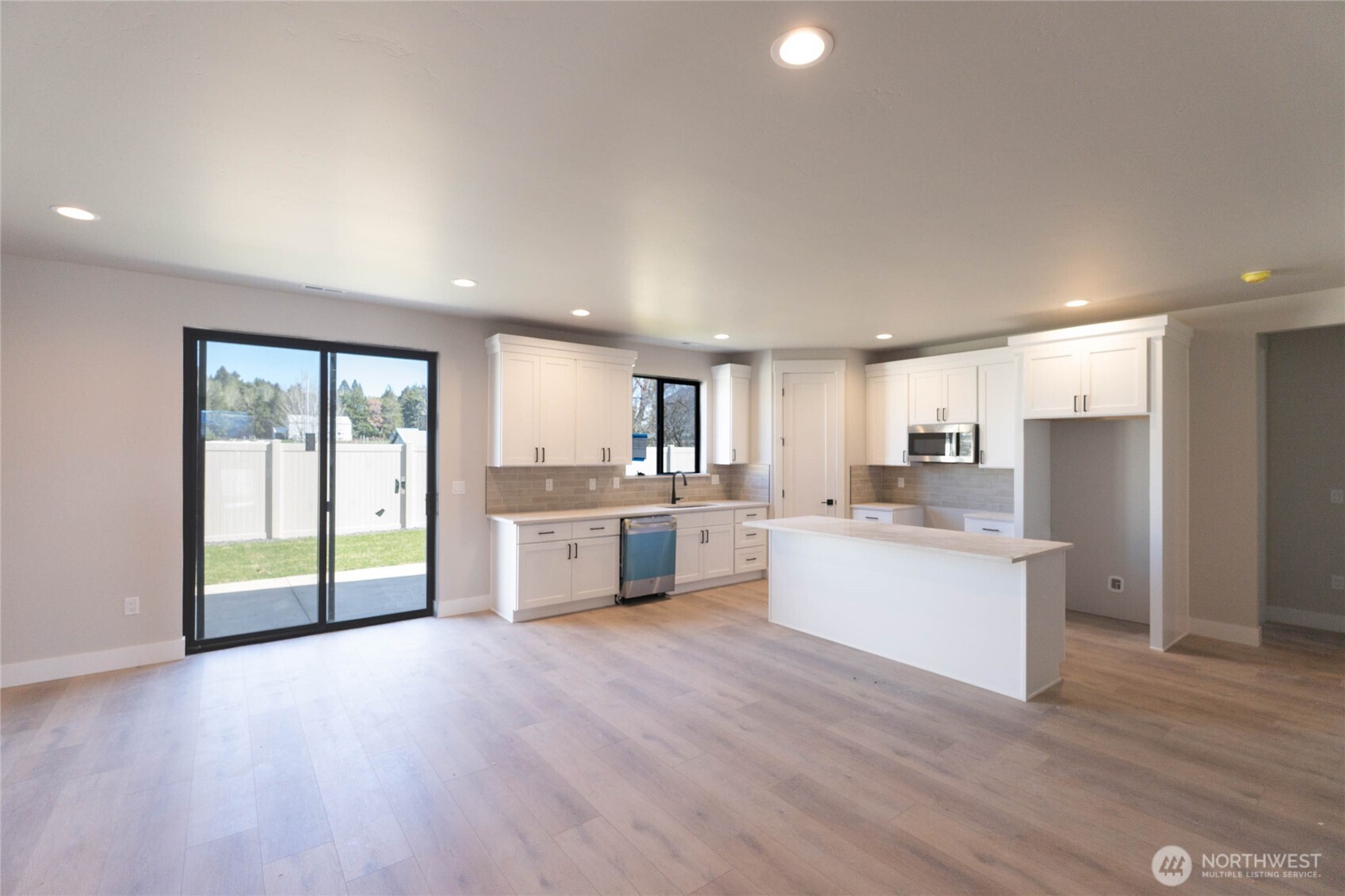 567 S Perry Avenue #Lot 5, East Wenatchee, WA 98802