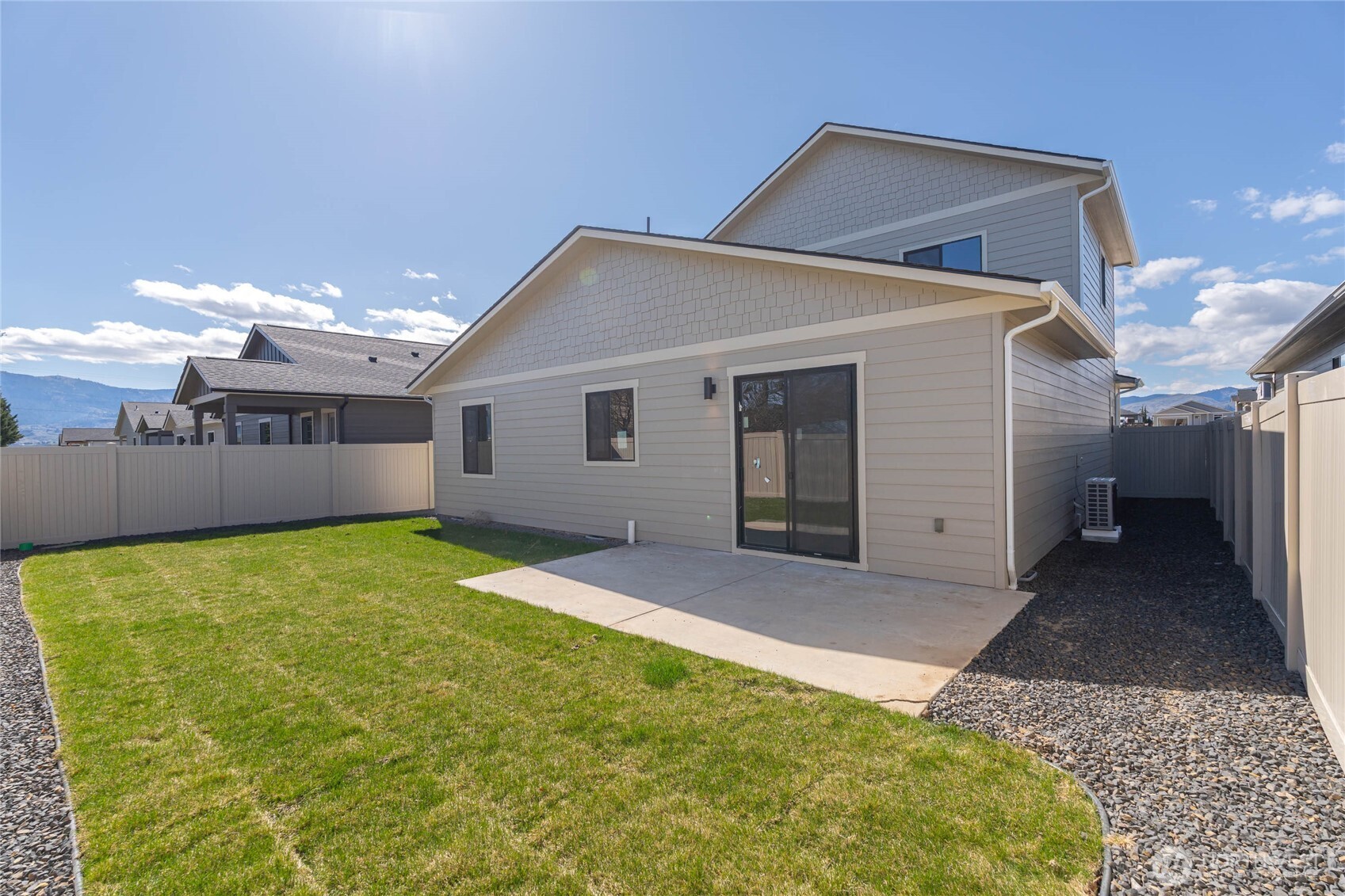 567 S Perry Avenue #Lot 5, East Wenatchee, WA 98802