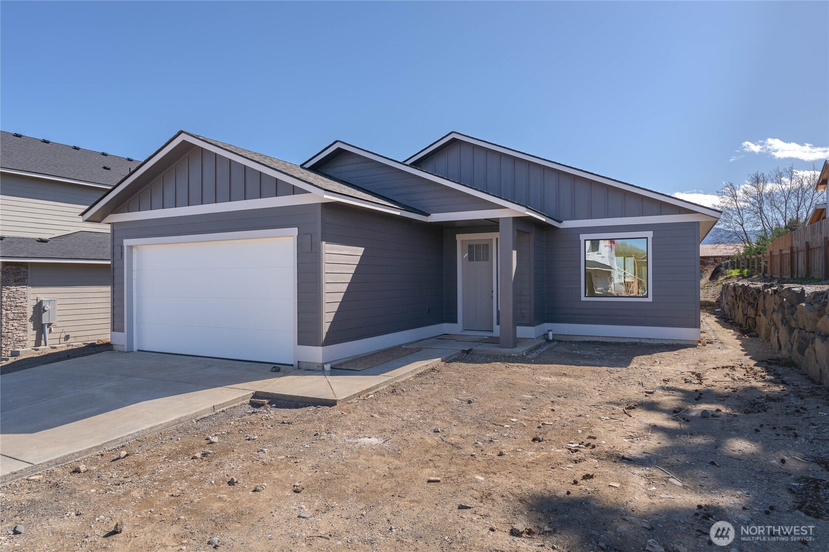 562 S Oasis Avenue #Lot 16, East Wenatchee, WA 98802