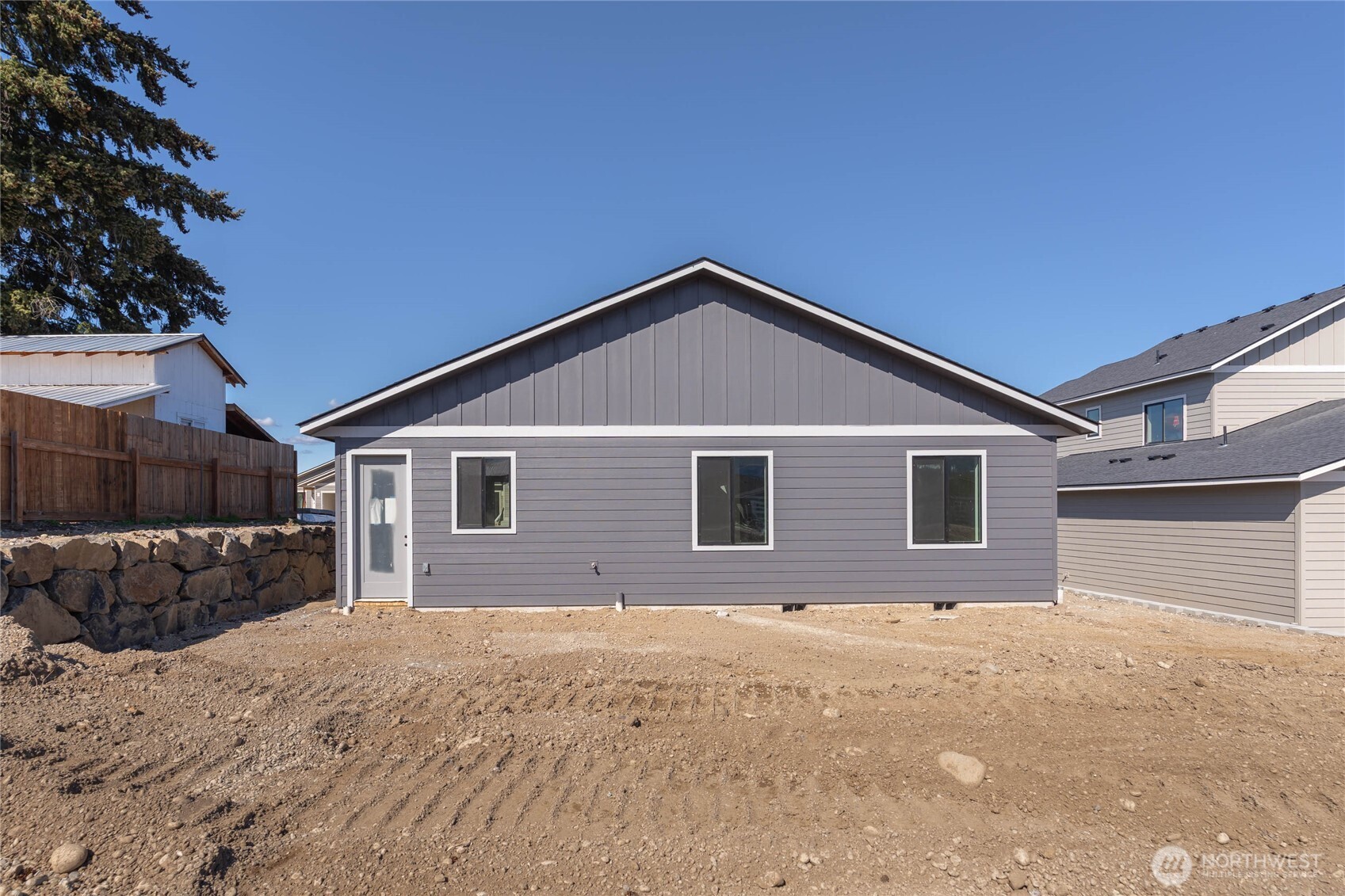 562 S Oasis Avenue #Lot 16, East Wenatchee, WA 98802