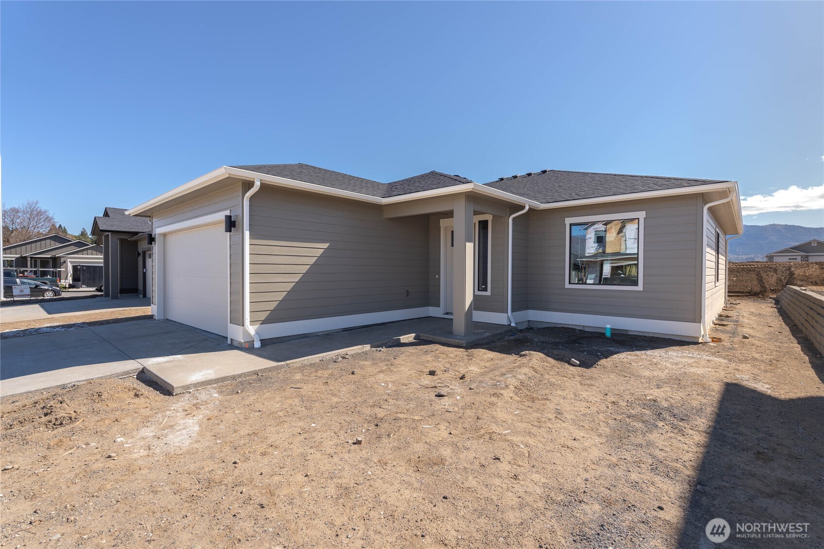 574 S Oasis Loop #Lot 14, East Wenatchee, WA 98802