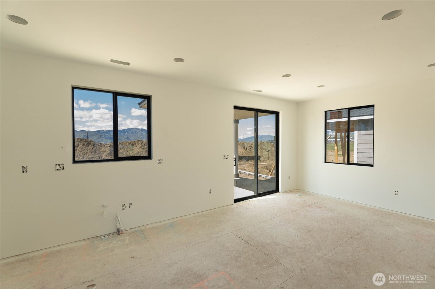 532 S Oasis Loop #Lot 23, East Wenatchee, WA 98802