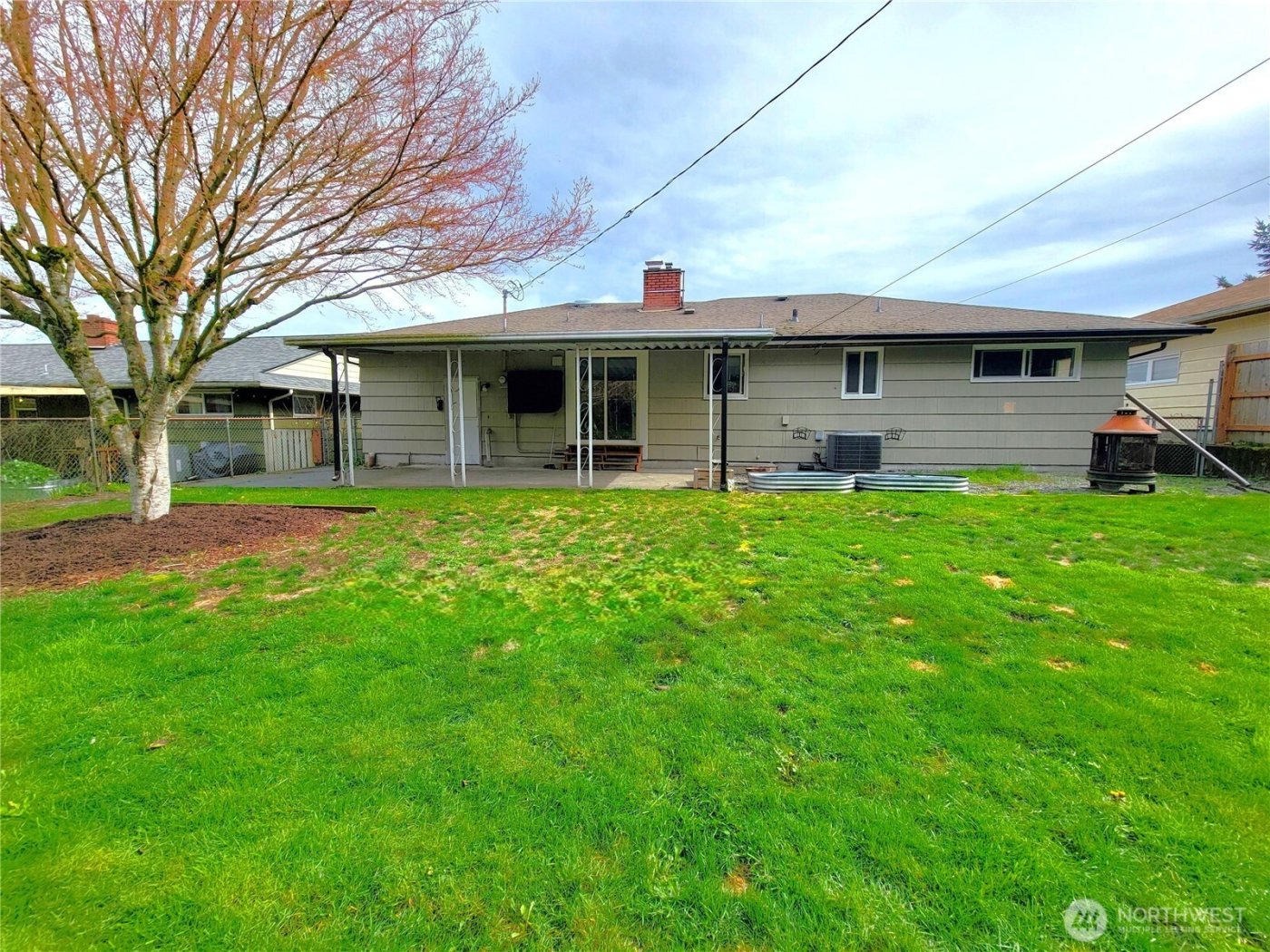 2449 Veldee Avenue , Bremerton, WA 98312