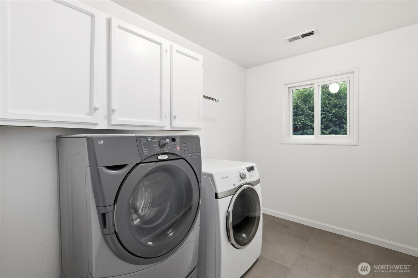 1113 SW 325th Place , Federal Way, WA 98023