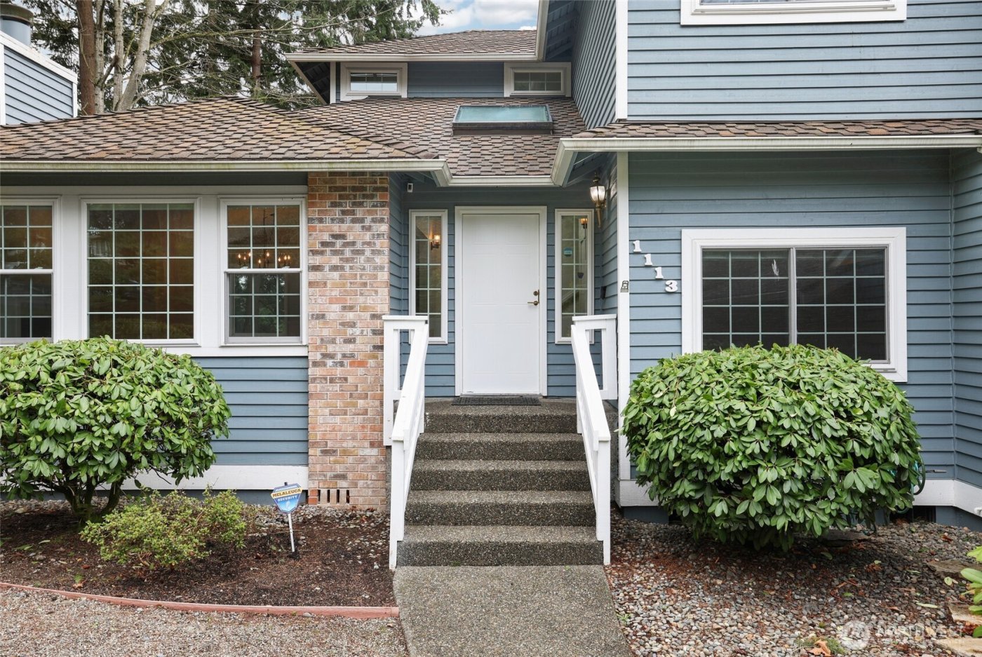 1113 SW 325th Place , Federal Way, WA 98023