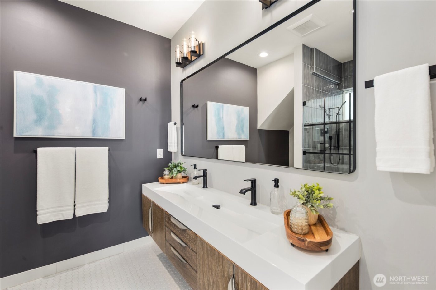 4018 Beach Drive SW, Seattle, WA 98116