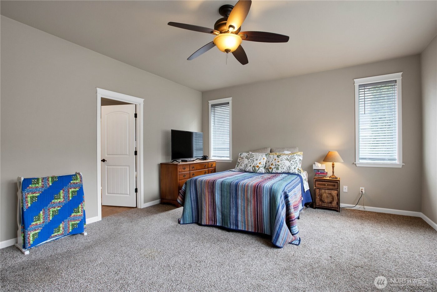 4129 Capri Court NE, Olympia, WA 98516