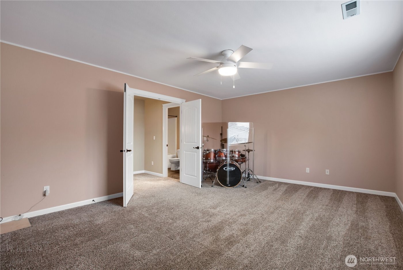 4129 Capri Court NE, Olympia, WA 98516