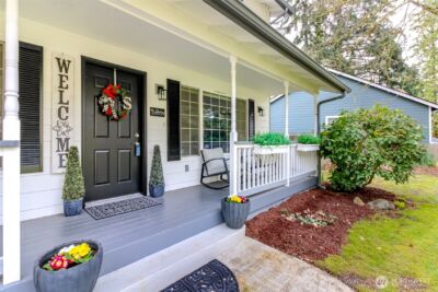 15428 Westshore Drive SE, Yelm, WA 98597 - Photo 4