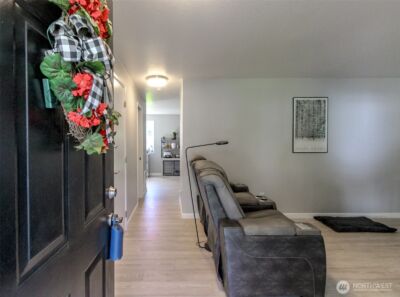 15428 Westshore Drive SE, Yelm, WA 98597 - Photo 5