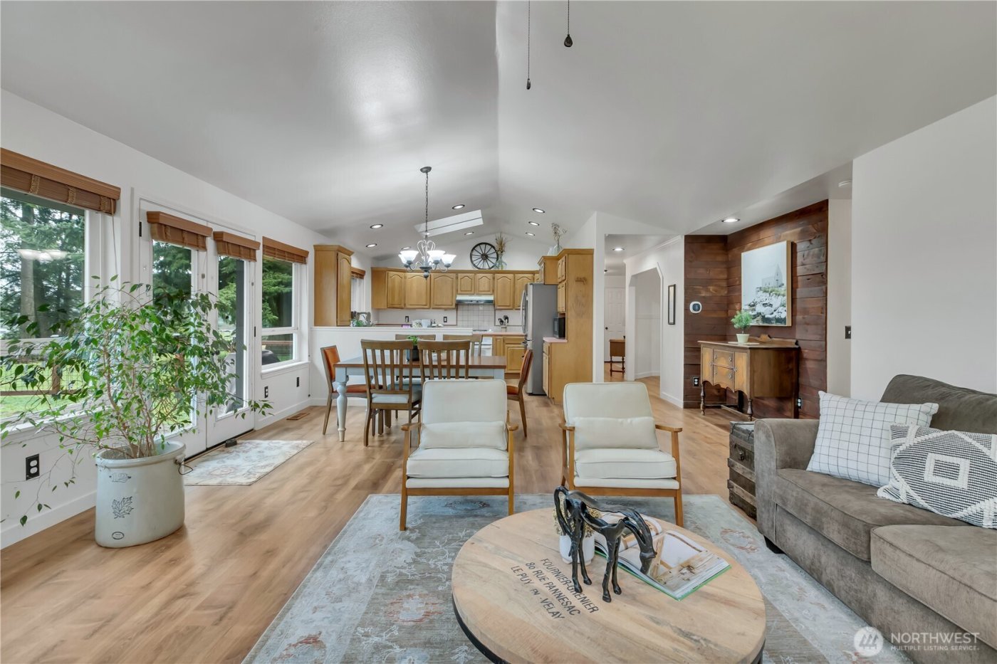 24421 SE 387th Street , Enumclaw, WA 98022