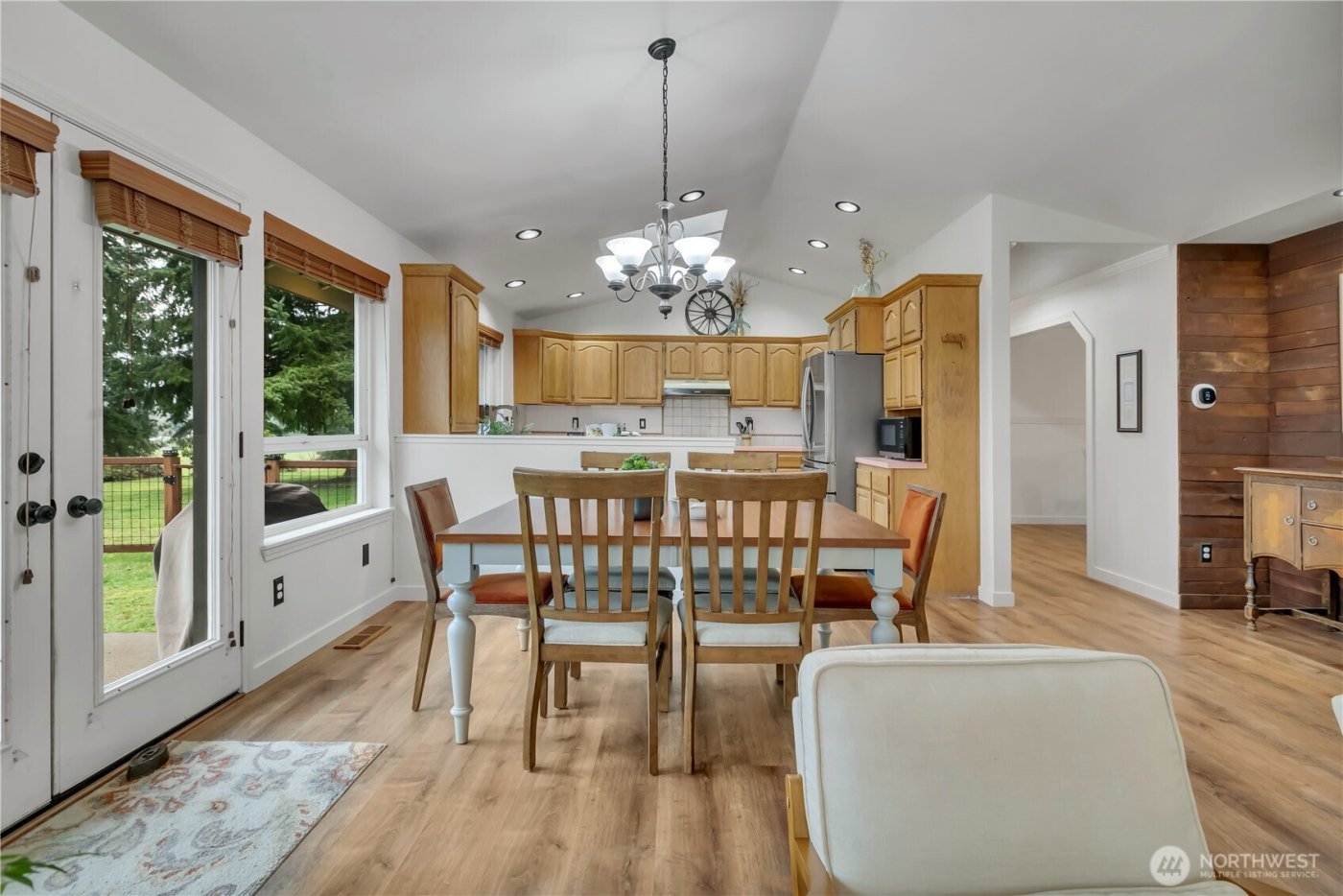 24421 SE 387th Street , Enumclaw, WA 98022