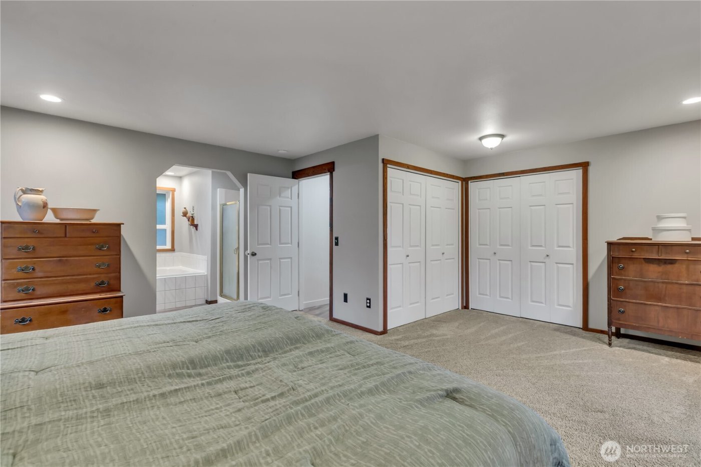 24421 SE 387th Street , Enumclaw, WA 98022