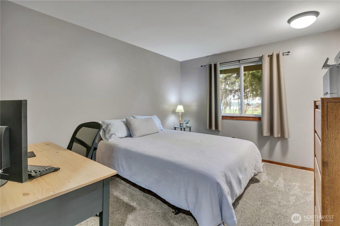 24421 SE 387th Street , Enumclaw, WA 98022