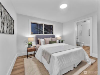 13046 15th Avenue NE, Seattle, WA 98125 - Photo 12