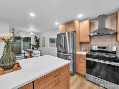 13046 15th Avenue NE, Seattle, WA 98125 - Photo 7