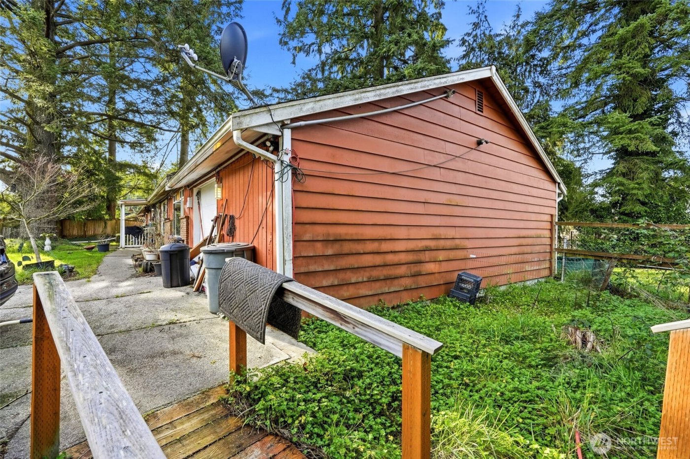 219 Meadow Pl SW , Everett, WA 98208