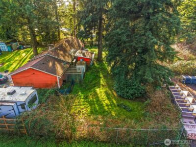 219 Meadow Pl SW , Everett, WA 98208 - Photo 9