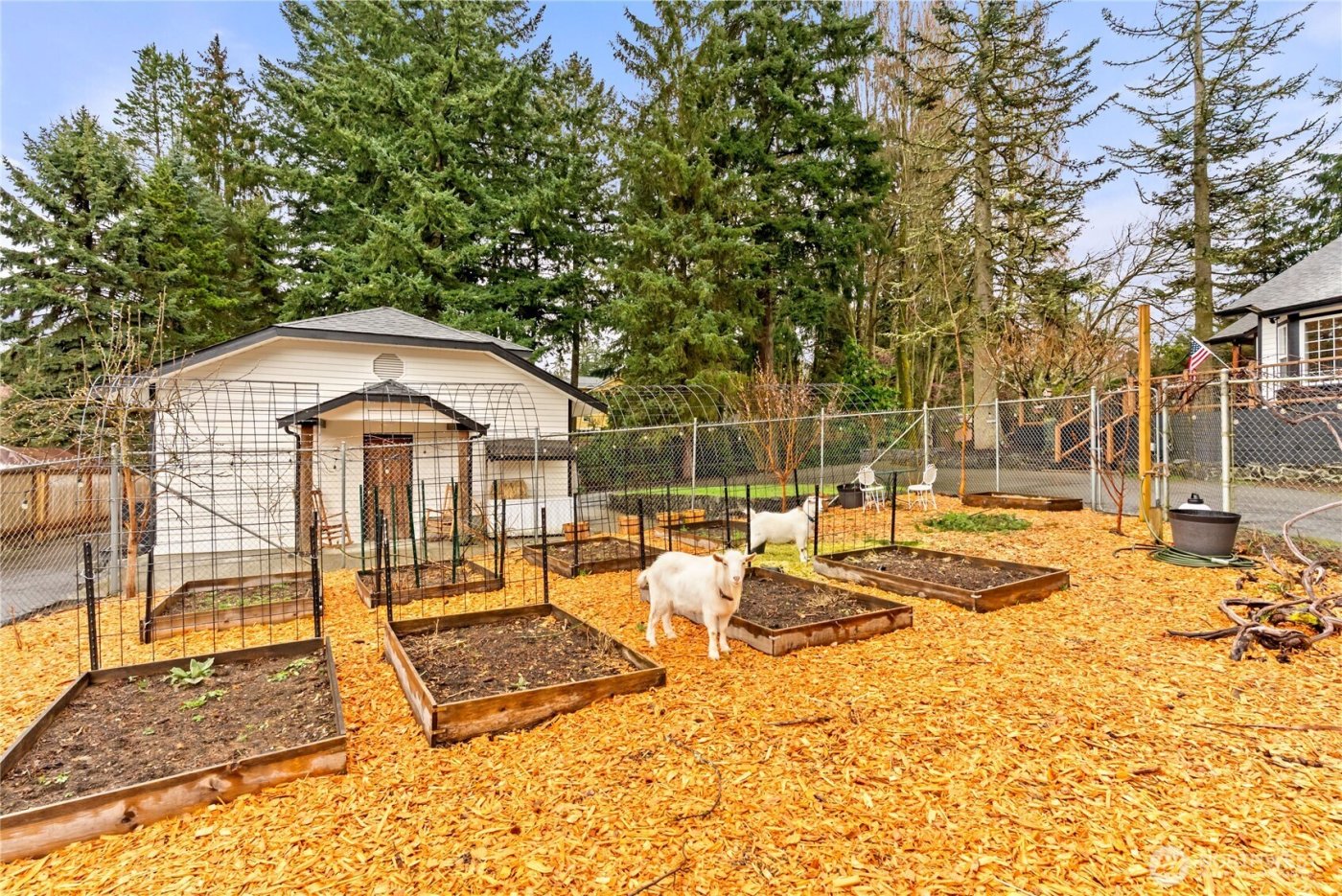 2518 Cincinnati Street , Steilacoom, WA 98388