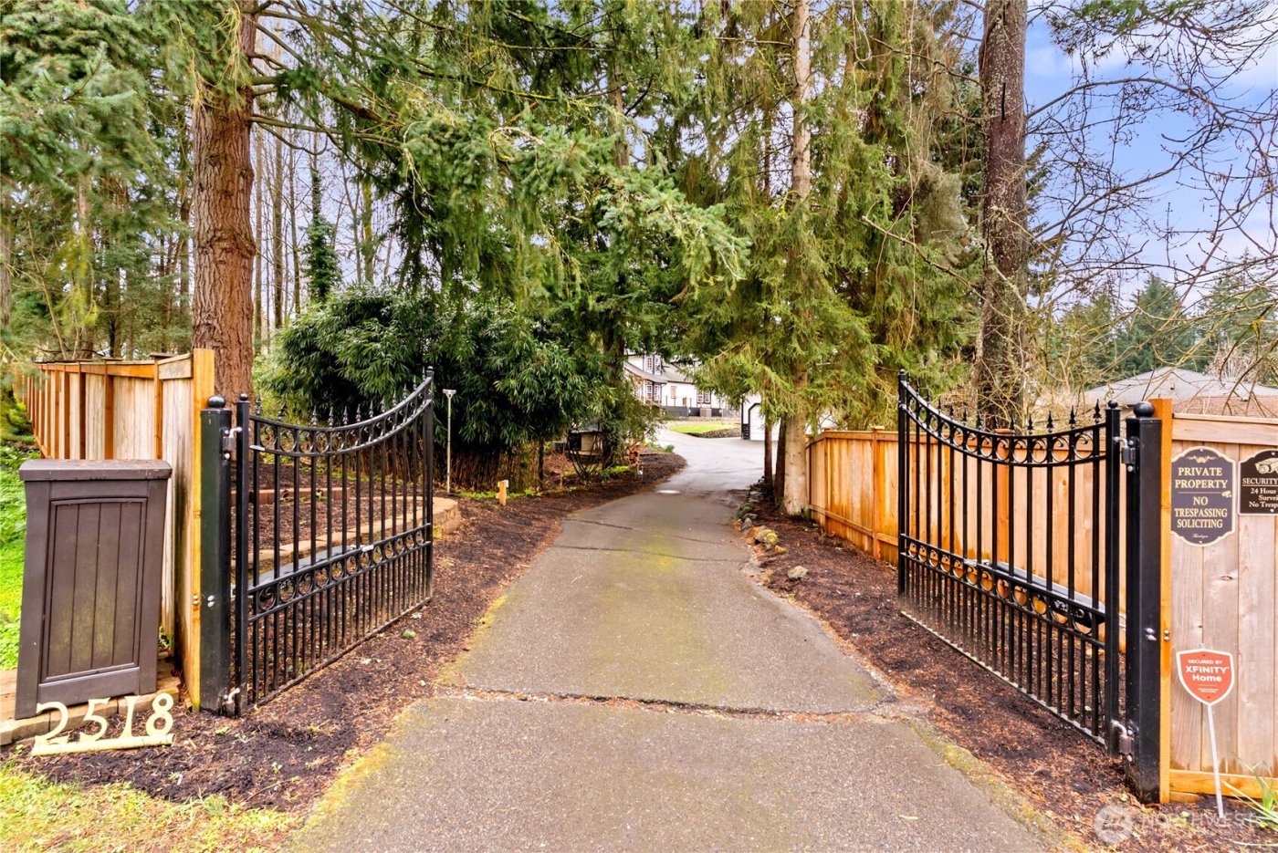 2518 Cincinnati Street , Steilacoom, WA 98388