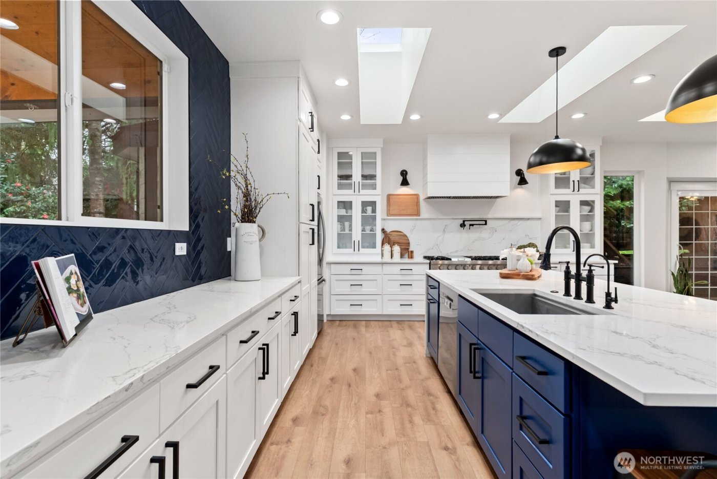 2518 Cincinnati Street , Steilacoom, WA 98388