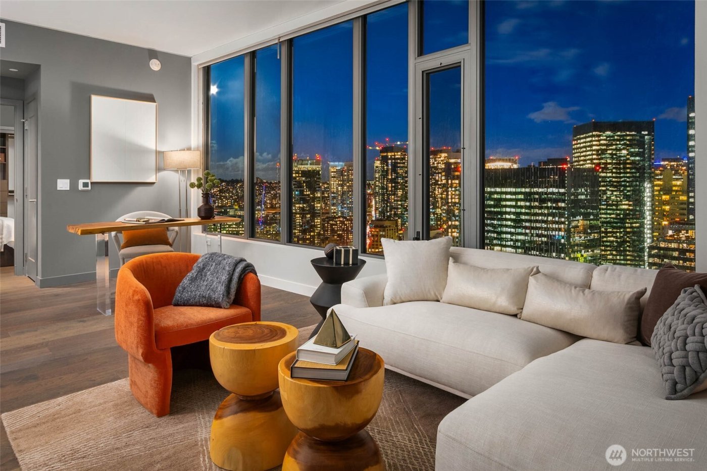 2510 6th Avenue #3703, Seattle, WA 98121