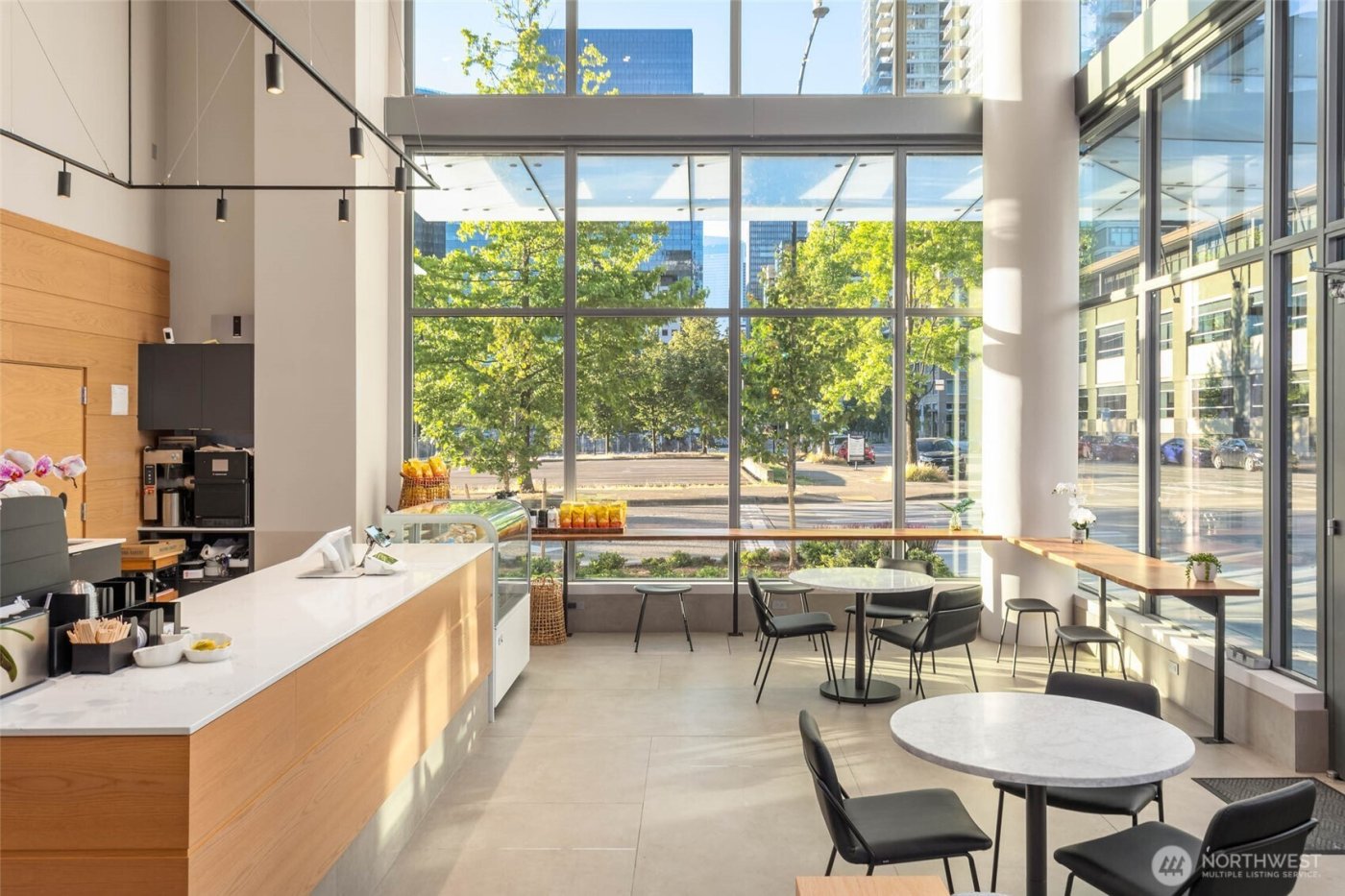 2510 6th Avenue #3703, Seattle, WA 98121