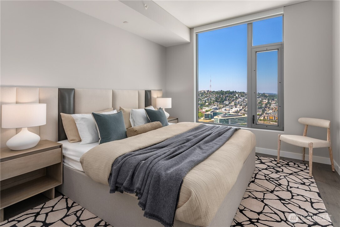 2510 6th Avenue #3802, Seattle, WA 98121