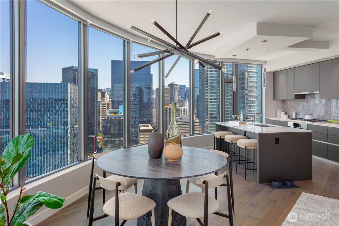 2510 6th Avenue #3802, Seattle, WA 98121