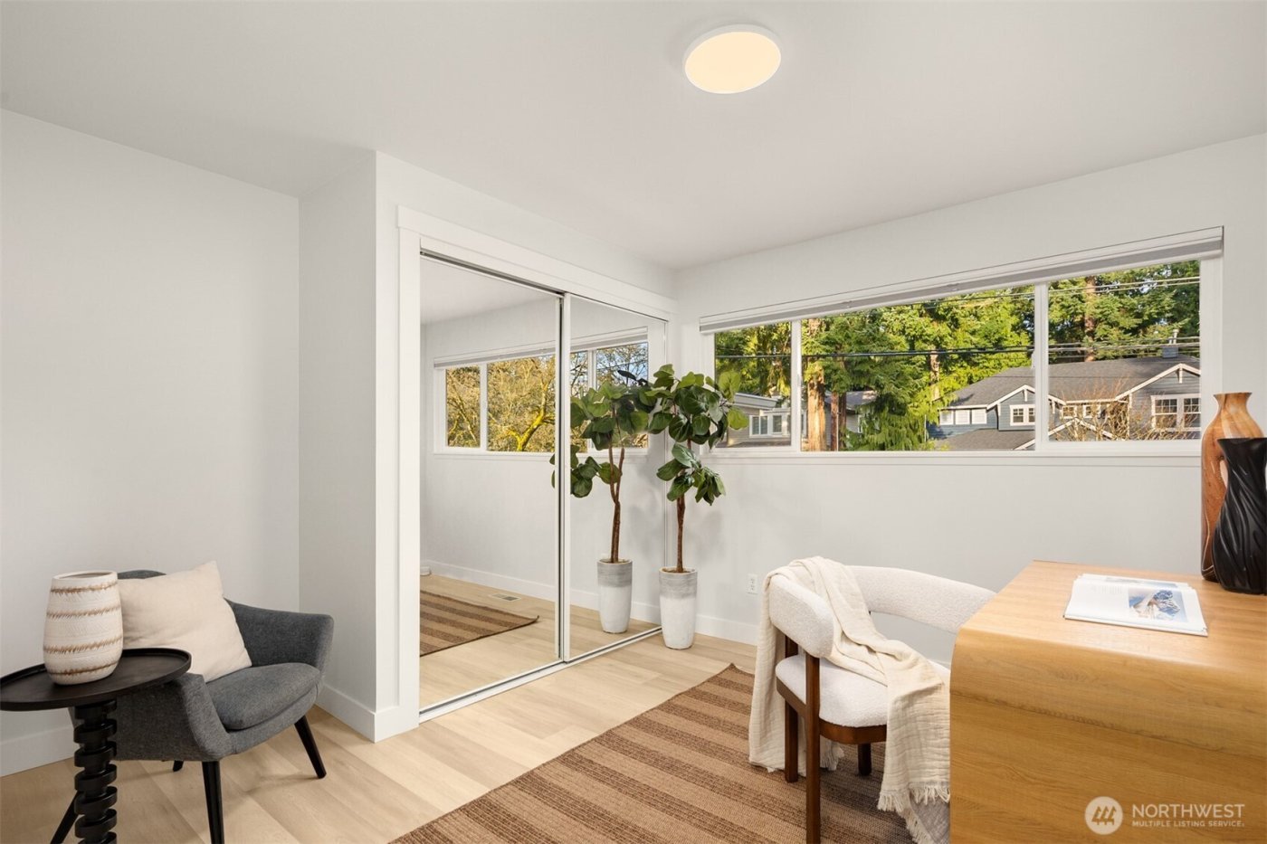 4615 88th Avenue SE, Mercer Island, WA 98040