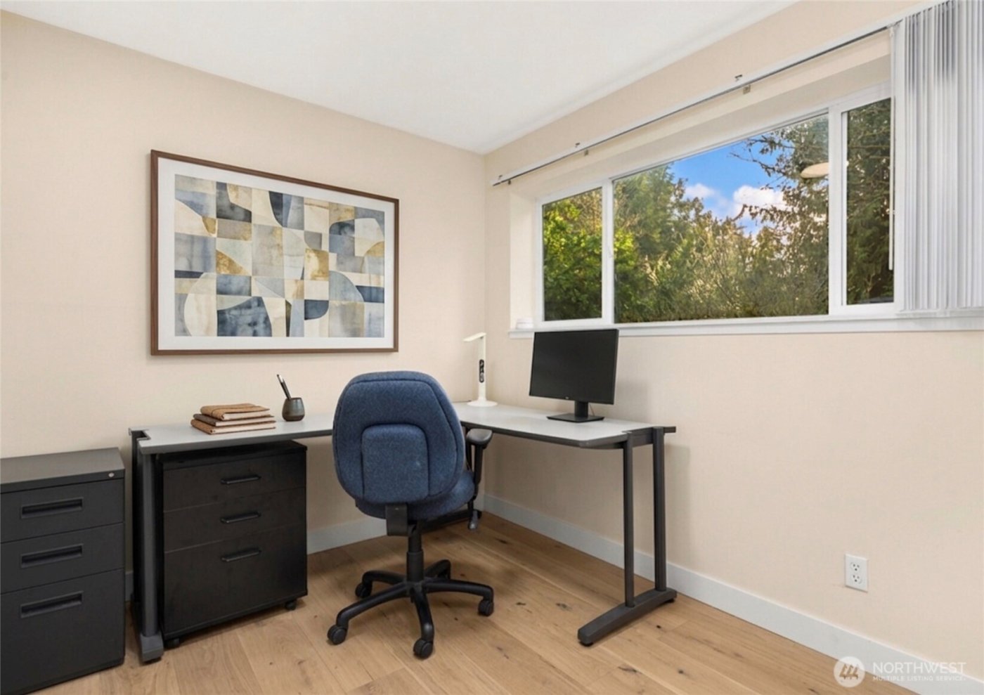 4615 88th Avenue SE, Mercer Island, WA 98040