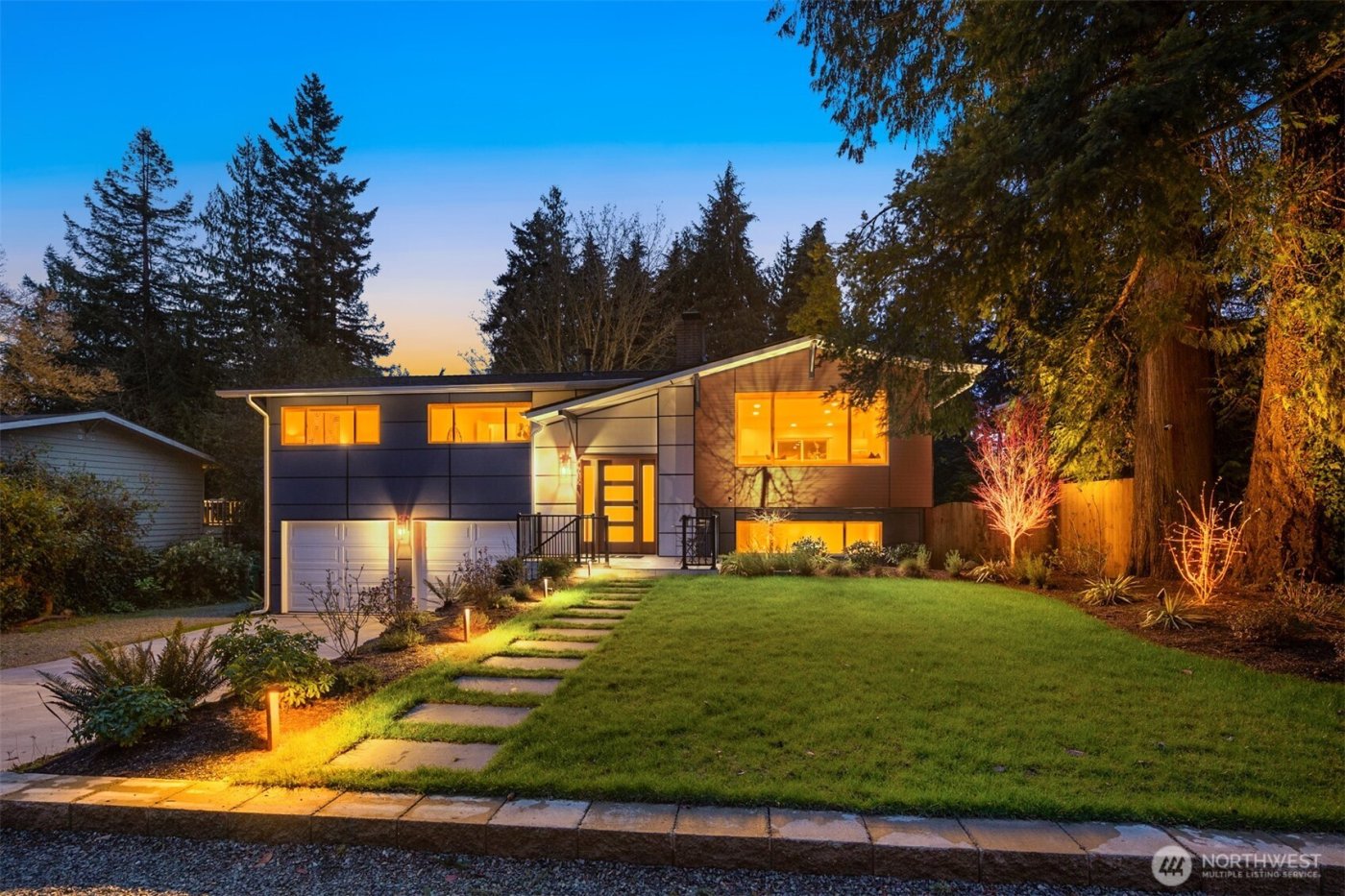 4615 88th Avenue SE, Mercer Island, WA 98040