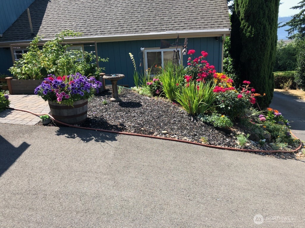 6234 NE 182nd Street , Kenmore, WA 98028