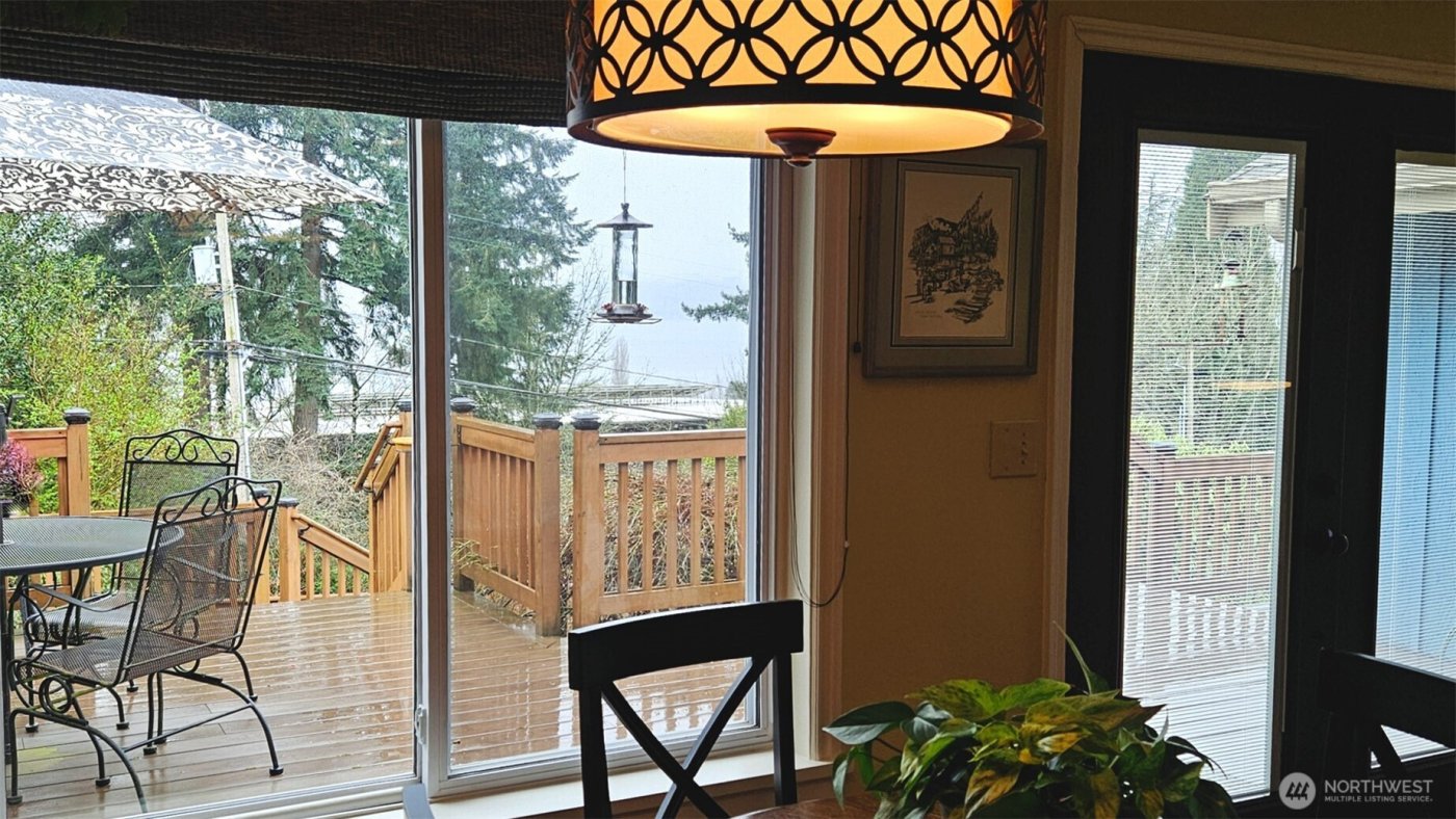 6234 NE 182nd Street , Kenmore, WA 98028