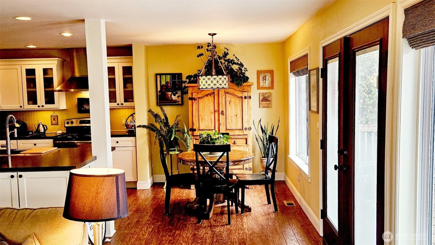 6234 NE 182nd Street , Kenmore, WA 98028