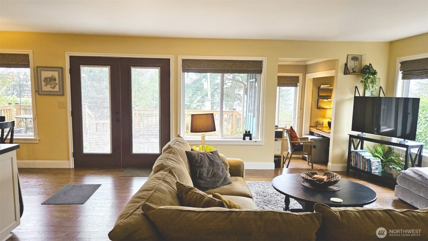 6234 NE 182nd Street , Kenmore, WA 98028