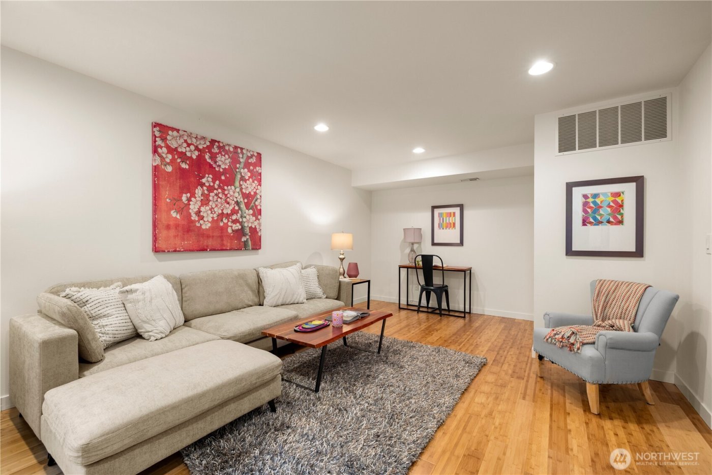 1029 SW 124th Street , Burien, WA 98146