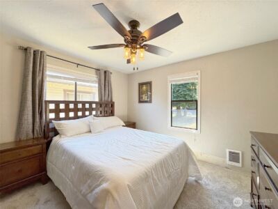 615 W 12th Street , Port Angeles, WA 98362 - Photo 17