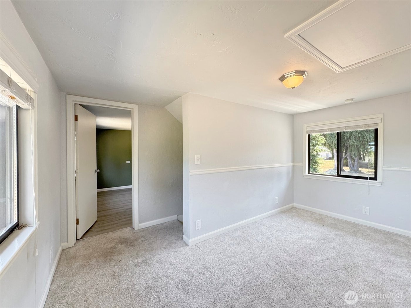 615 W 12th Street , Port Angeles, WA 98362