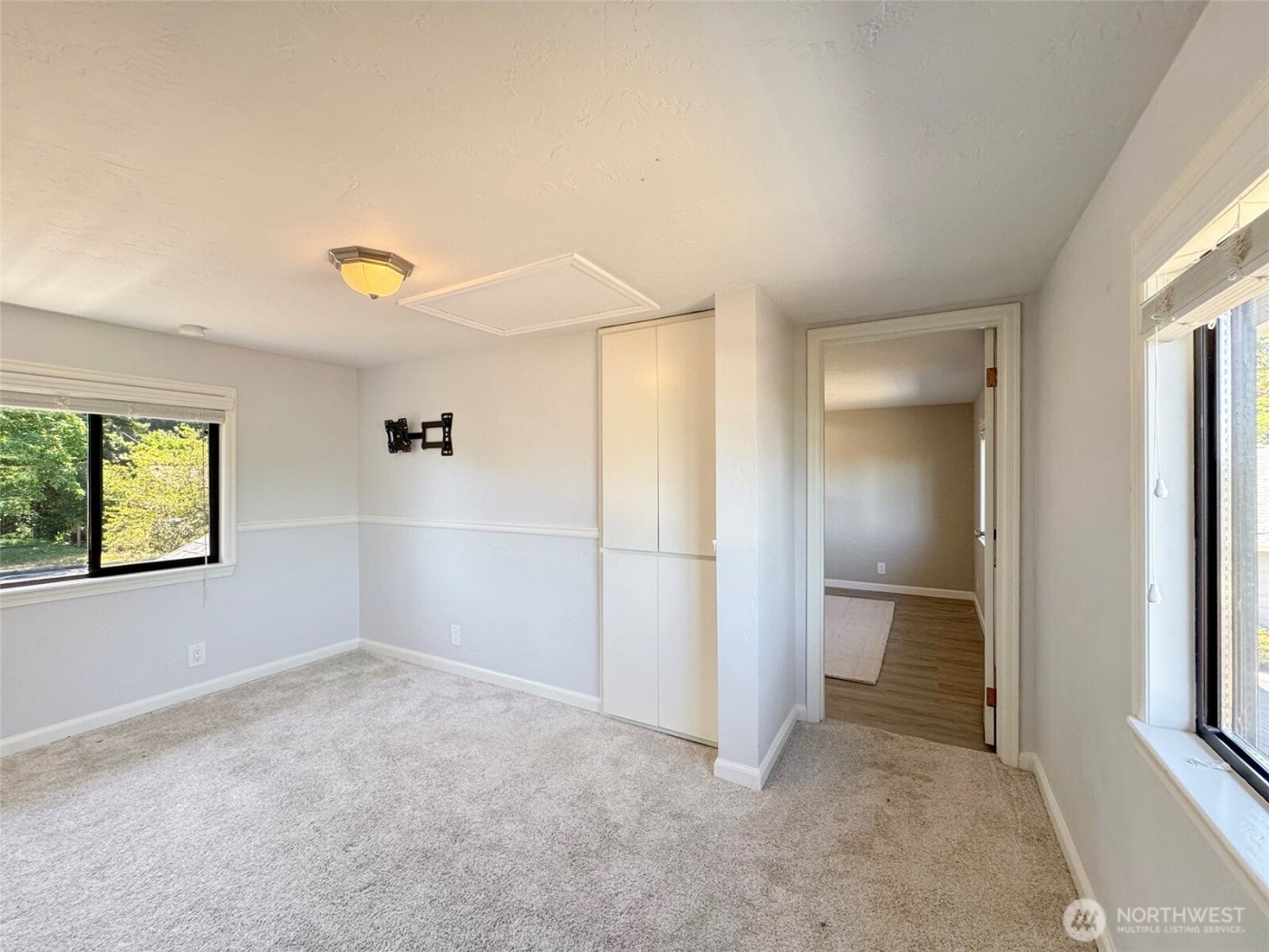 615 W 12th Street , Port Angeles, WA 98362