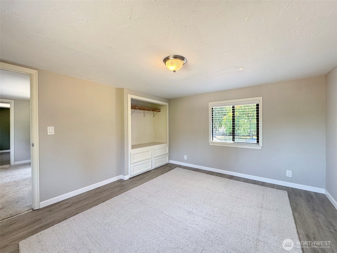 615 W 12th Street , Port Angeles, WA 98362