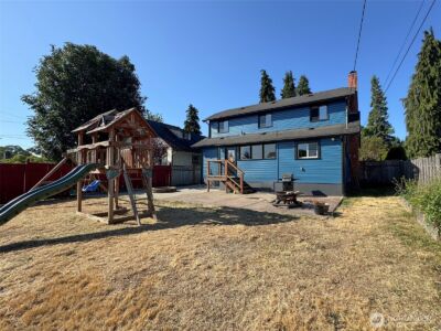 615 W 12th Street , Port Angeles, WA 98362 - Photo 33