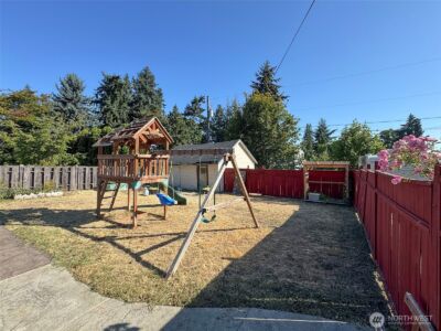 615 W 12th Street , Port Angeles, WA 98362 - Photo 36