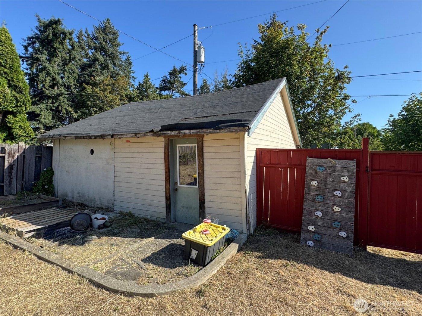 615 W 12th Street , Port Angeles, WA 98362