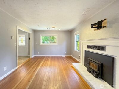 615 W 12th Street , Port Angeles, WA 98362 - Photo 9