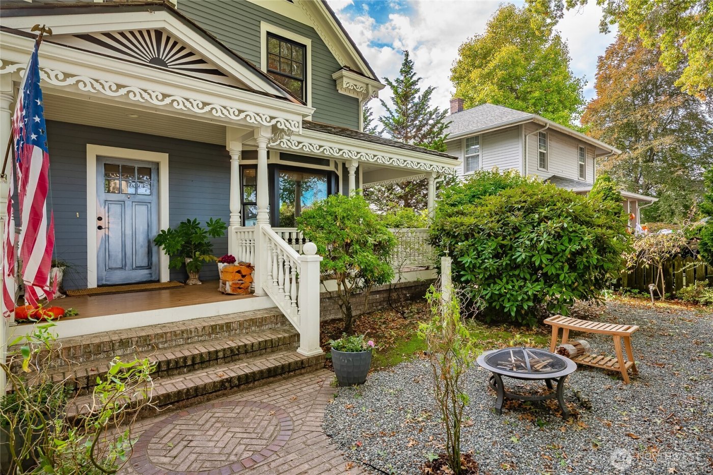 915 Front Street , Lynden, WA 98264