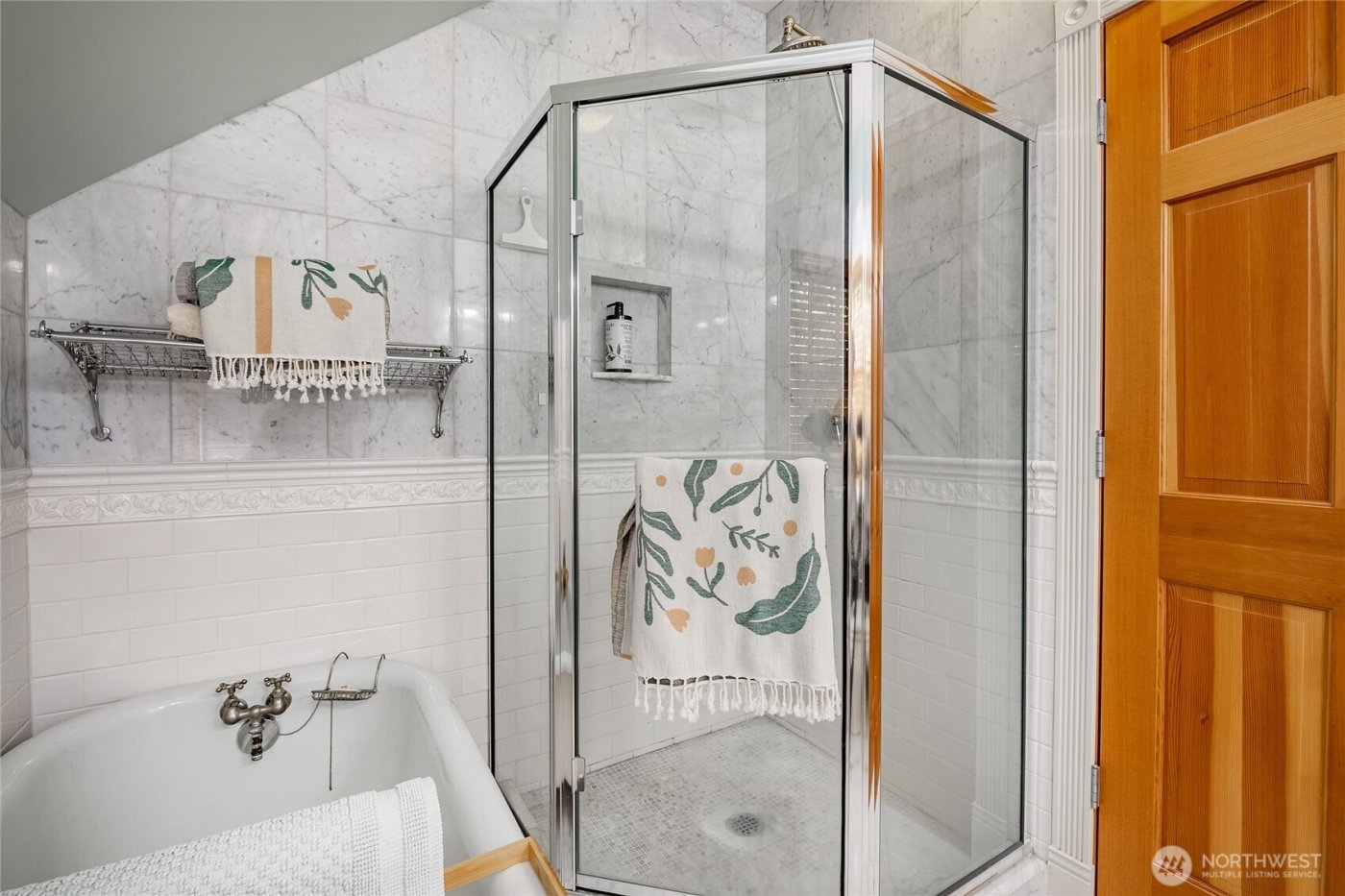 915 Front Street , Lynden, WA 98264