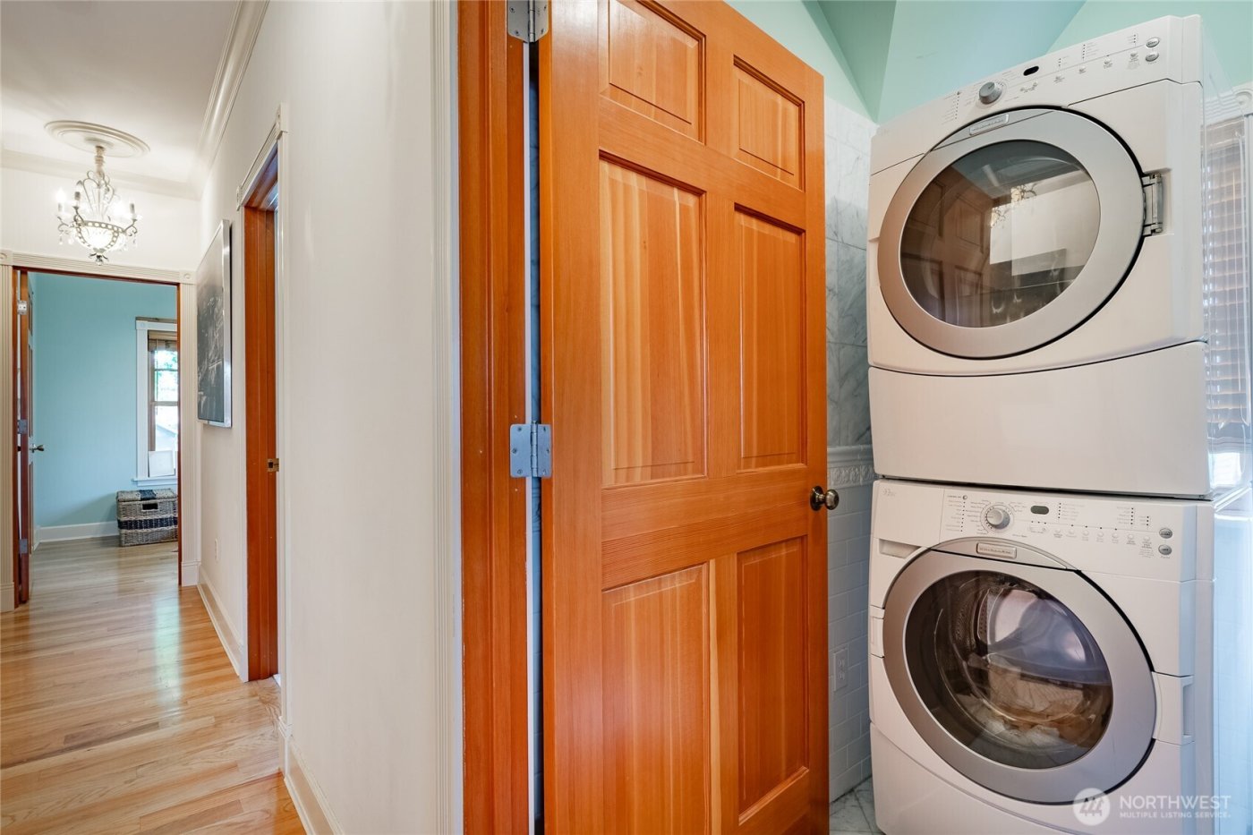 915 Front Street , Lynden, WA 98264