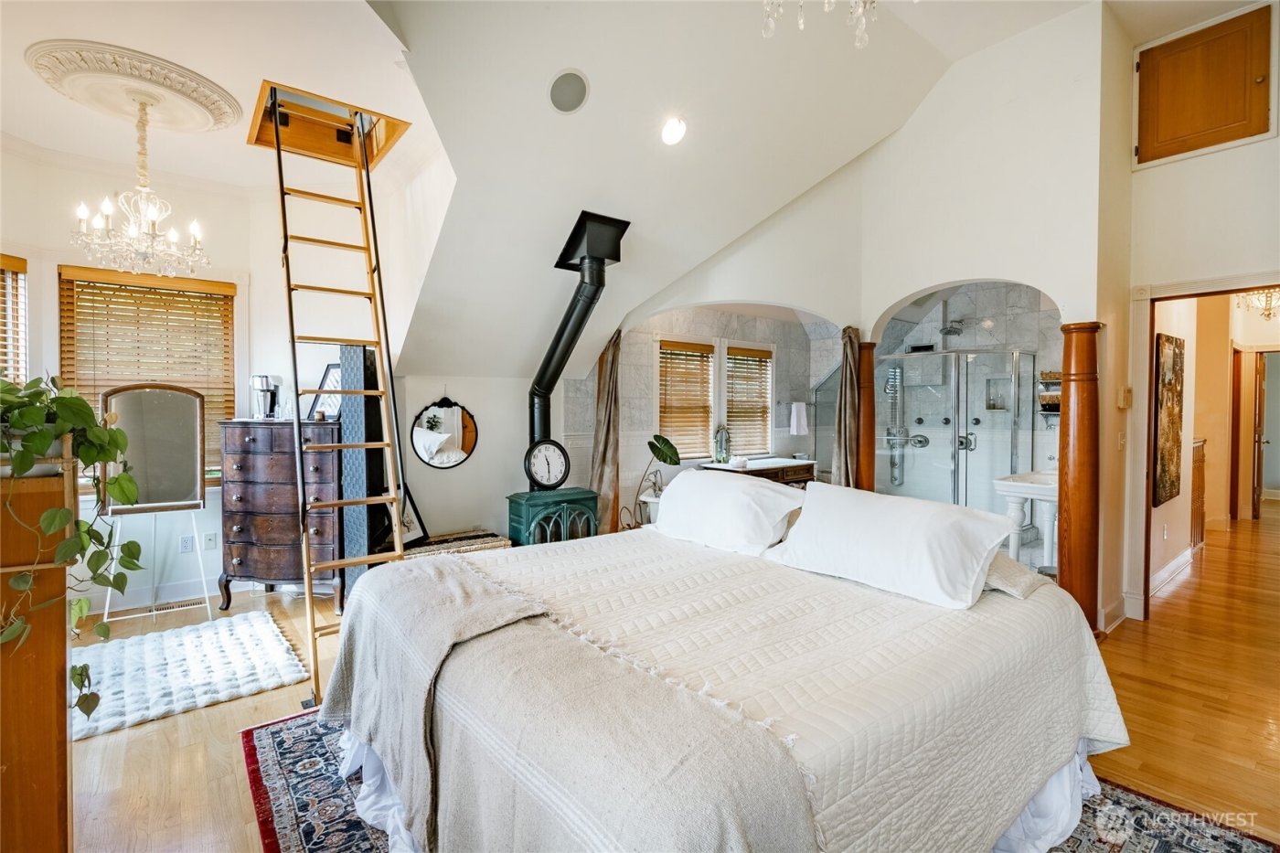 915 Front Street , Lynden, WA 98264